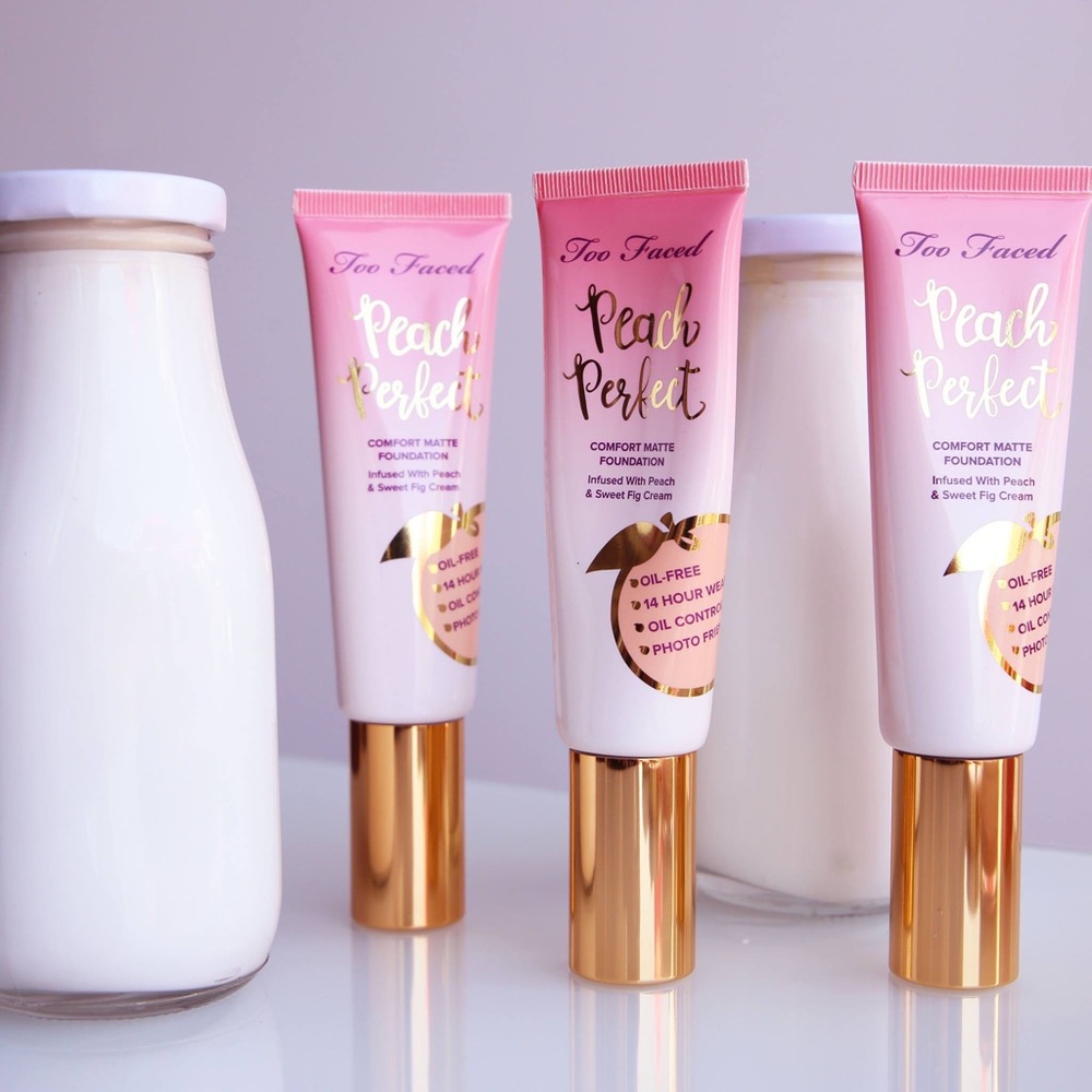 Too Faced Peach Perfect Comfort Matte Foundation